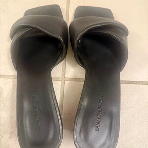 Banana Republic Black Mules Minimalist Design